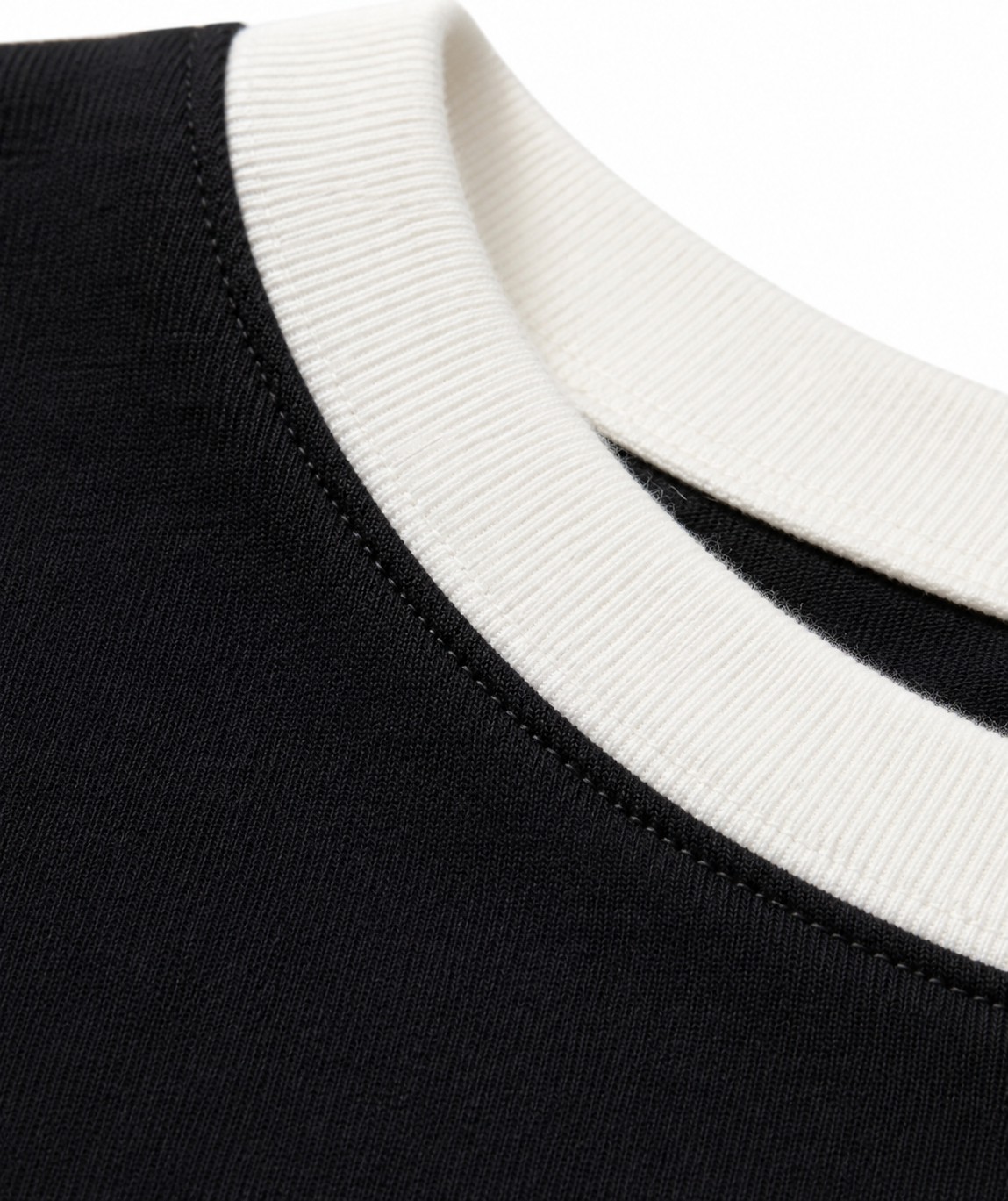 Contrast Detail Classic Tee — Black/White Collar